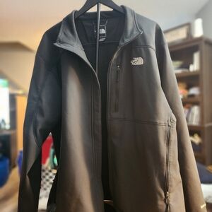 The North Face Men's Black Performance Jacket 2x